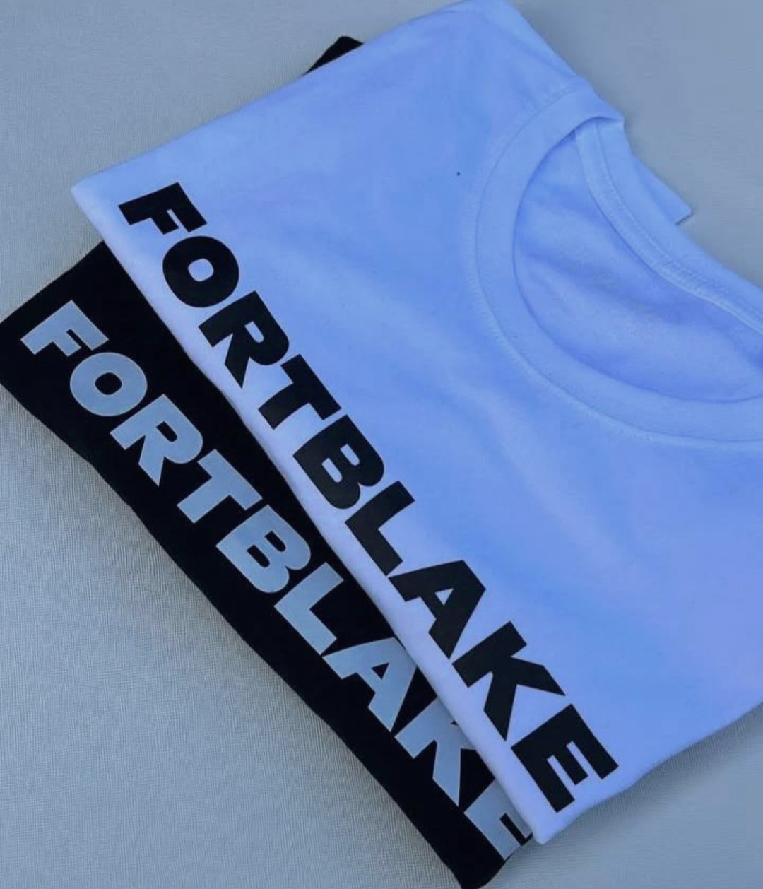 FORTBLAKE DERBY BLACK/WHITE T-SHIRT