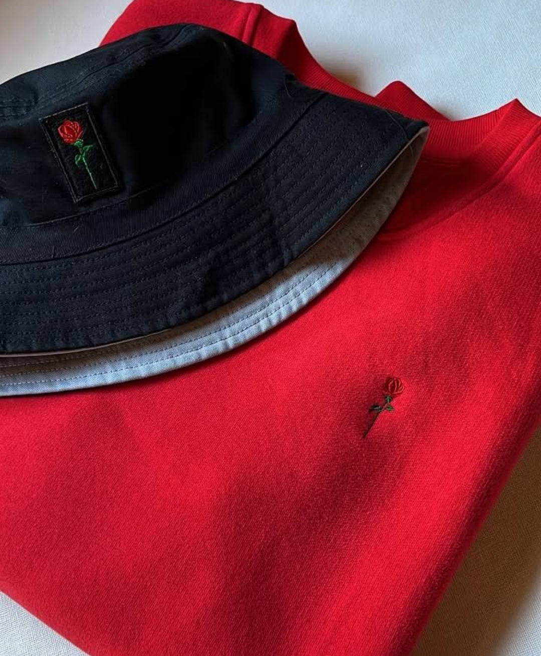 FORTBLAKE CLASSIC RED SWEATSHIRT